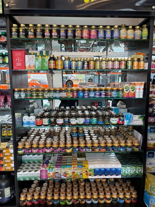 Vitamins & Supplements at Semeton Pharmacy: Multivitamins, Vitamin C & immunity, Whey protein, Sports nutrition, Nutrition drinks